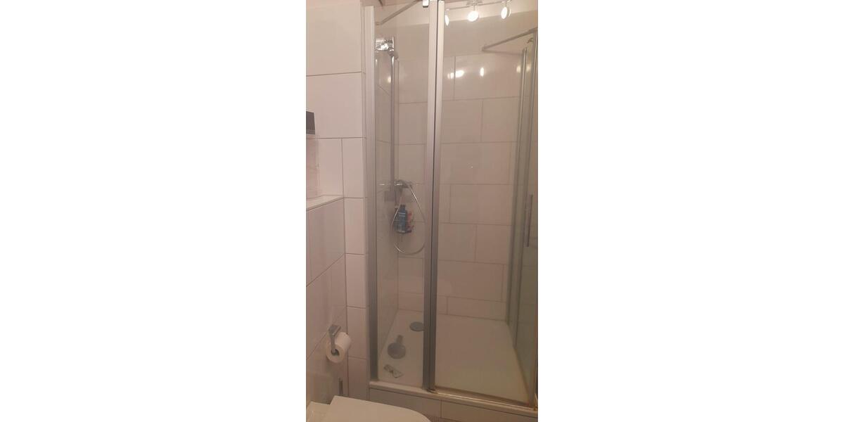 Voll möbliert Wohnung mit Skyline-Block - Kurzzeitmiete 4 zimmer