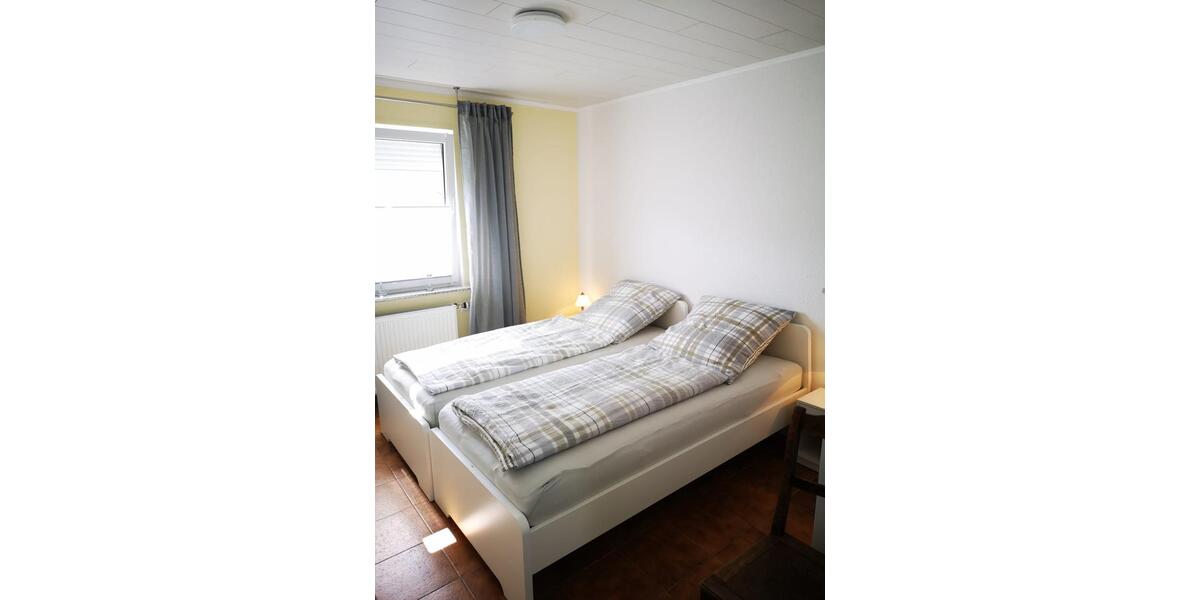 Hochparterre Rimbach - 5 Zimmer, 100 m&sup2;, 1.300&euro; | Angebot:26614070