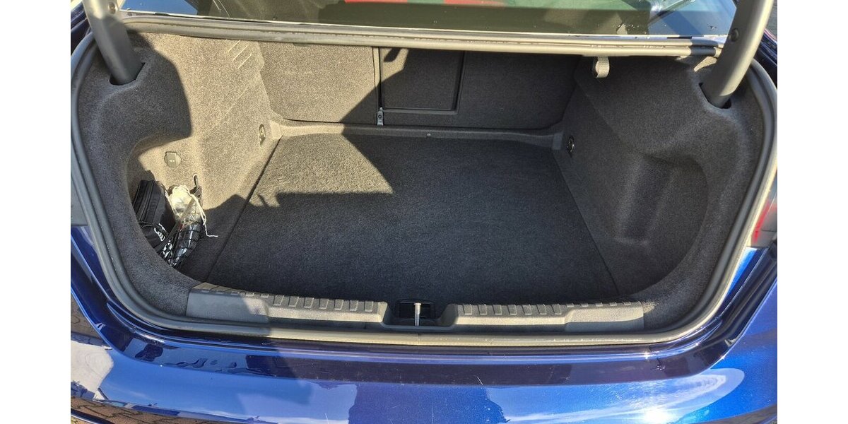 Audi A3 35 TDI advanced Rückfahrkamera, Navigation, App 111.100 km 20.990 &euro; Rodgau 63110