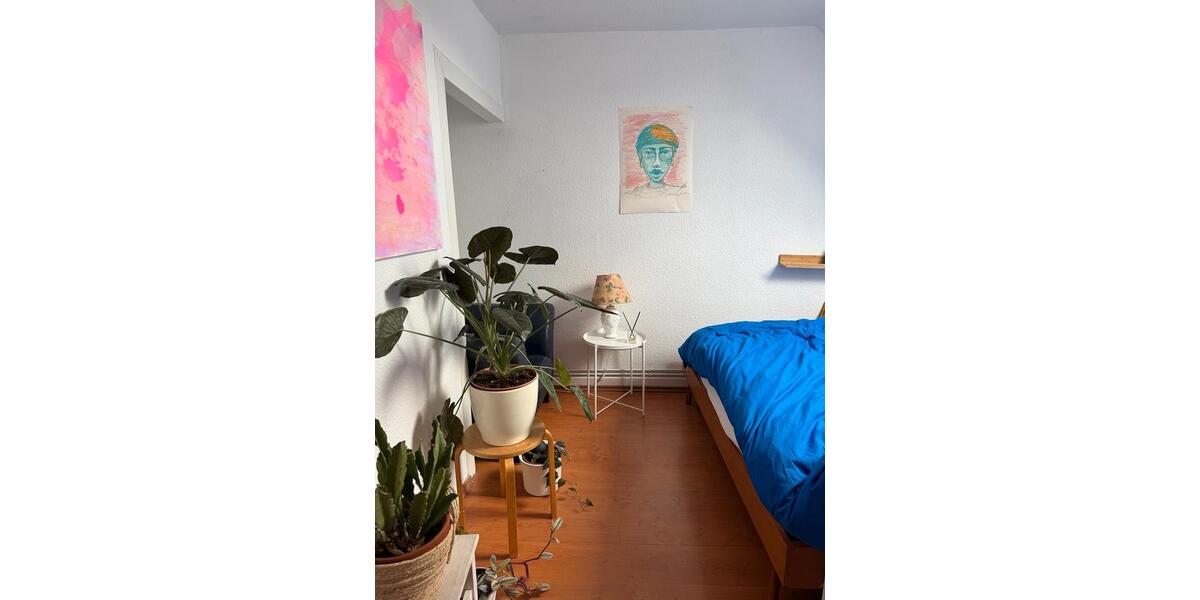 Dachgeschoßwohnung Frankfurt am Main Nordend Ost - 3 Zimmer, 60 m&sup2;, 1.000&euro; | Angebot:26425621