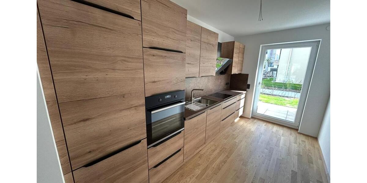Erdgeschoßwohnung Darmstadt Bessungen - 3 Zimmer, 99 m&sup2;, 1.550&euro; | Angebot:26443563