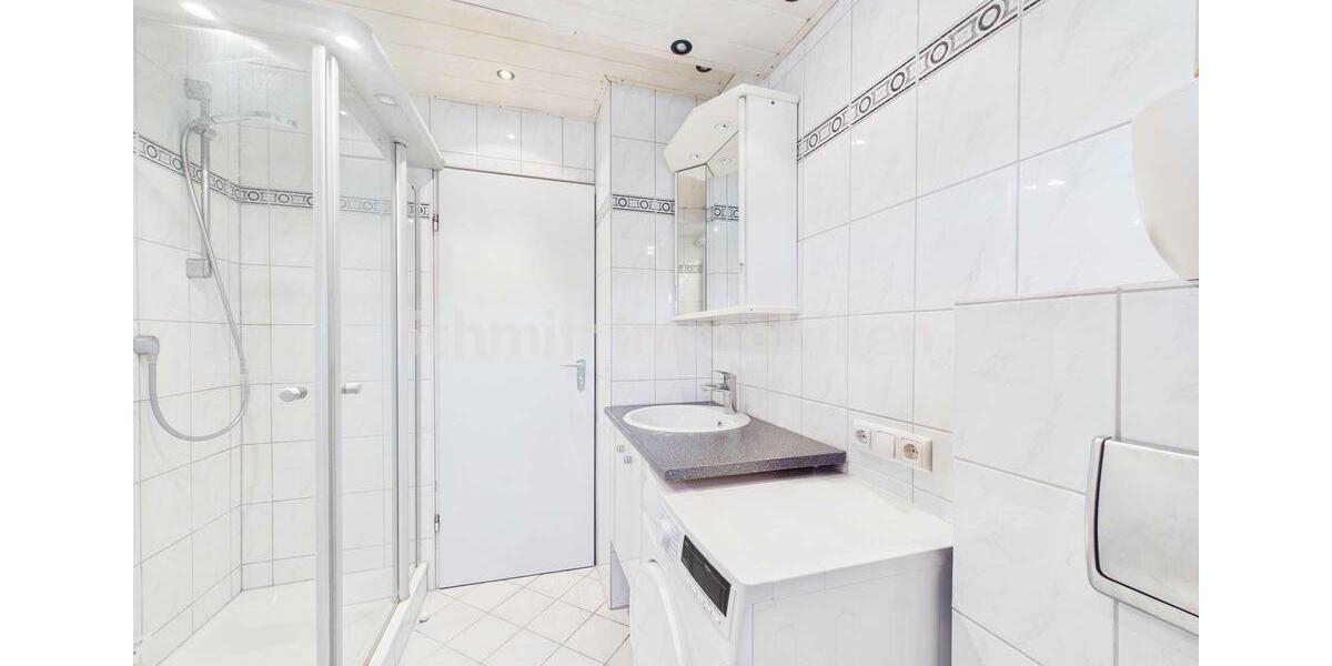 Dachgeschoßwohnung Frankfurt am Main West - 2 Zimmer, 52 m&sup2;, 735&euro; | Angebot:26365146