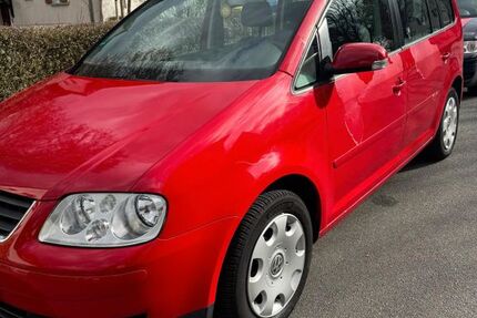 VW Touran 210.000 km 2.200 &euro; Frankfurt 65931