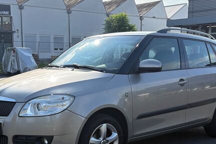 Skoda Fabia 78.000 km 6.990 &euro; Frankfurt 60386