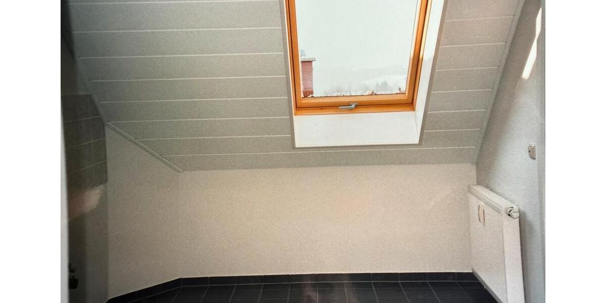 Dachgeschoßwohnung Ober-Ramstadt Ramstadt - 3.5 Zimmer, 90 m&sup2;, 321.000&euro; | Angebot:26640700