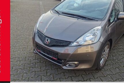 Honda Jazz 51.501 km 7.490 &euro; Dreieich 63303