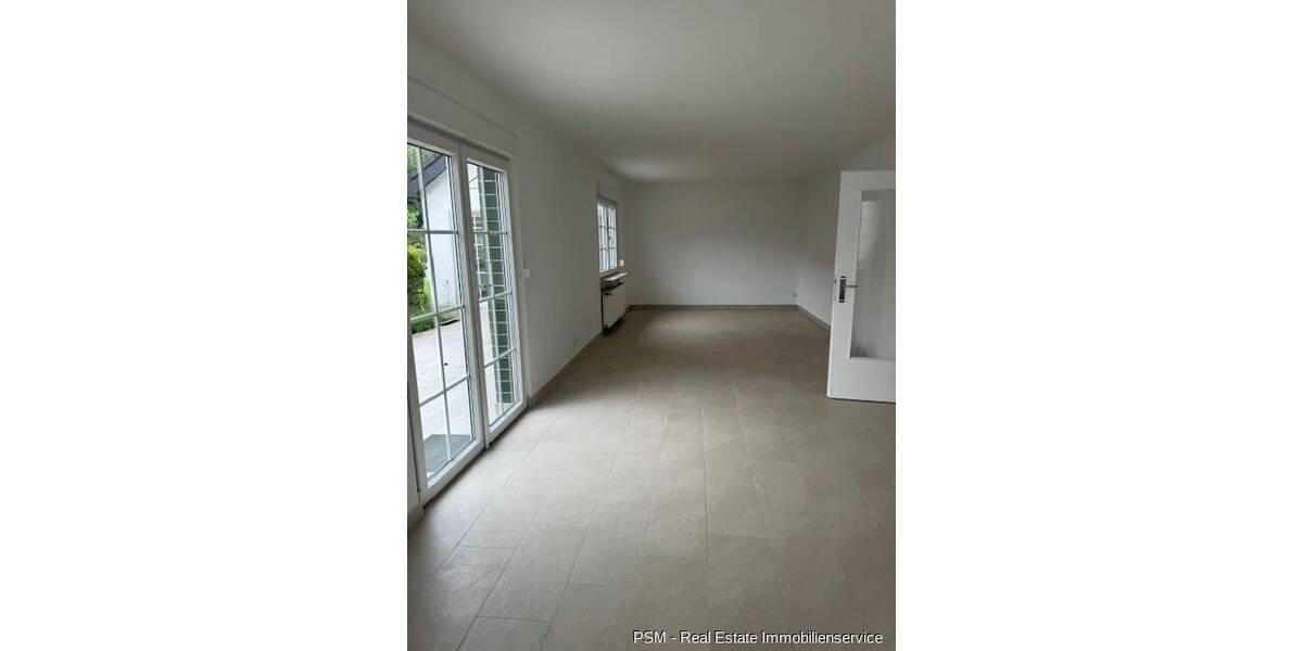 Doppelhaushälfte Rödermark Waldacker - 5 Zimmer, 150 m&sup2;, 3.250&euro; | Angebot:26138980