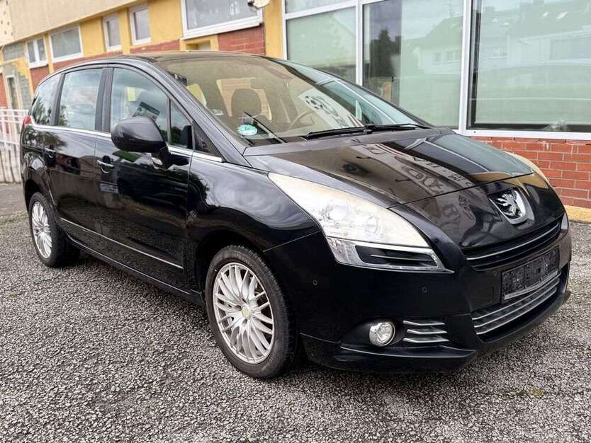 Peugeot 5008 220.000 km 2.800 € Flörsheim 65439