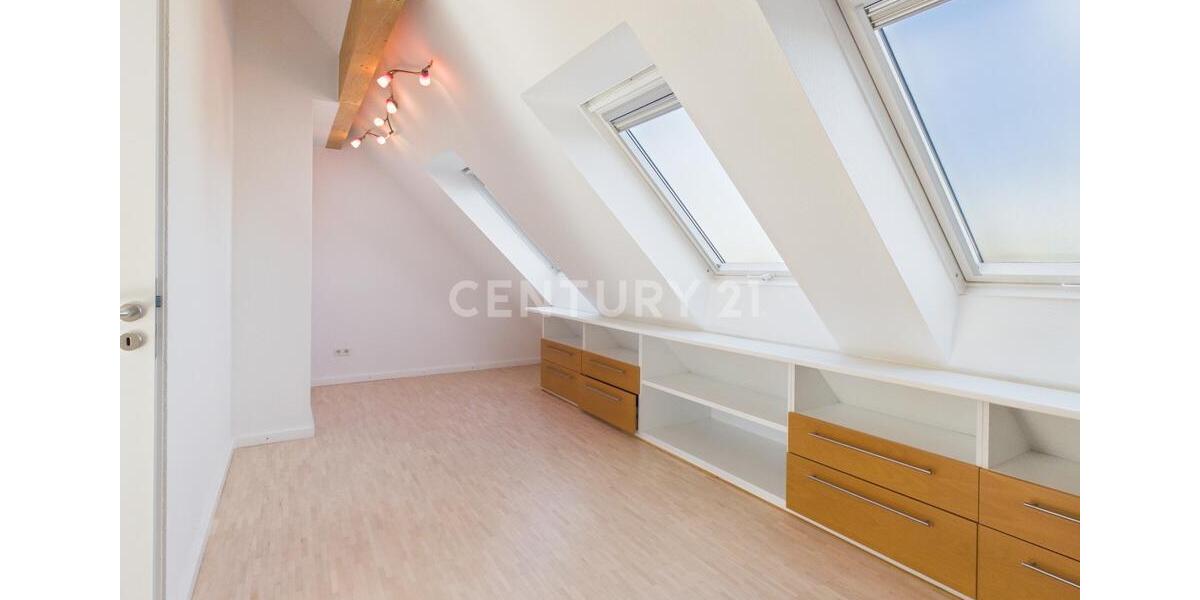 Maisonettenwohnung Griesheim - 4 Zimmer, 134 m&sup2;, 1.700&euro; | Angebot:26455170