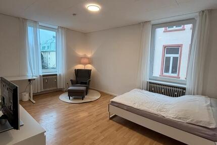 Neu renovierte 1-Zimmer-Wohnung in Bestlage - voll möbliert 1 zimmer