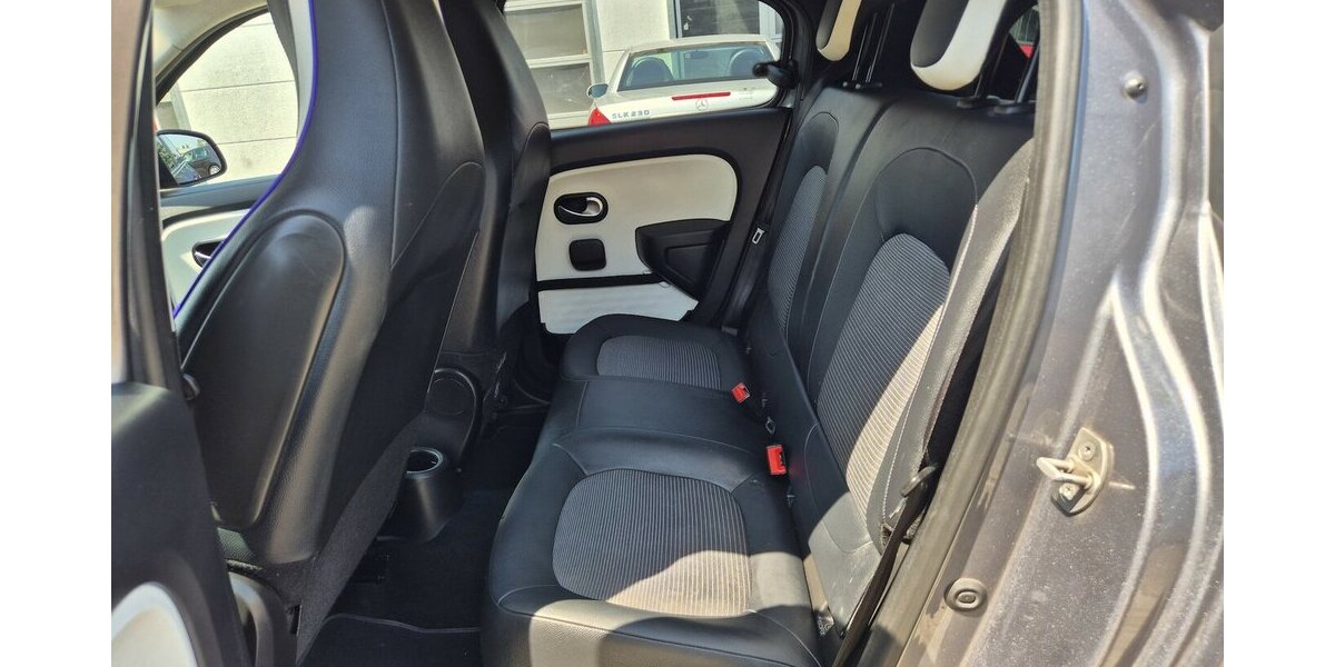 Renault Twingo Cosmic, Klima, Automatik, Sitzheizung, Temp 36.200 km 10.990 &euro; Rodgau 63110