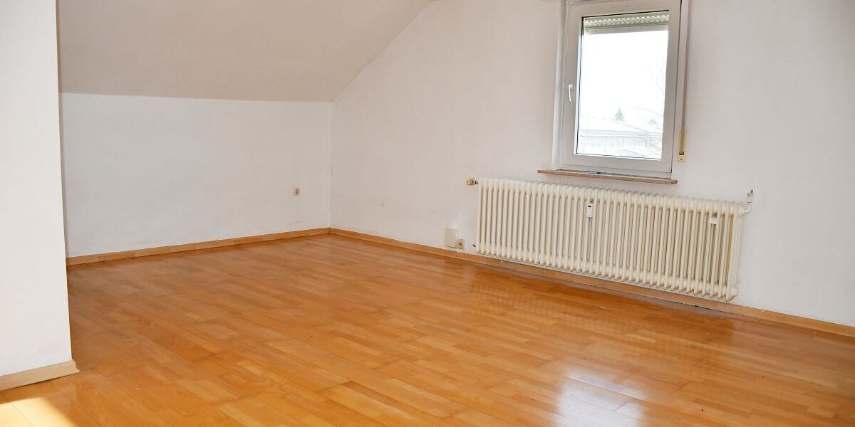 Großzügiges 3-Parteienhaus in angenehmer zentraler Wohnlage von Pfungstadt - Mehrfamilienhaus, Wohnhaus Pfungstadt Weiterstadt | Angebot:24420397