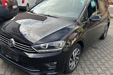 VW Golf Sportsvan 128.128 km 9.800 &euro; Laudenbach 69514