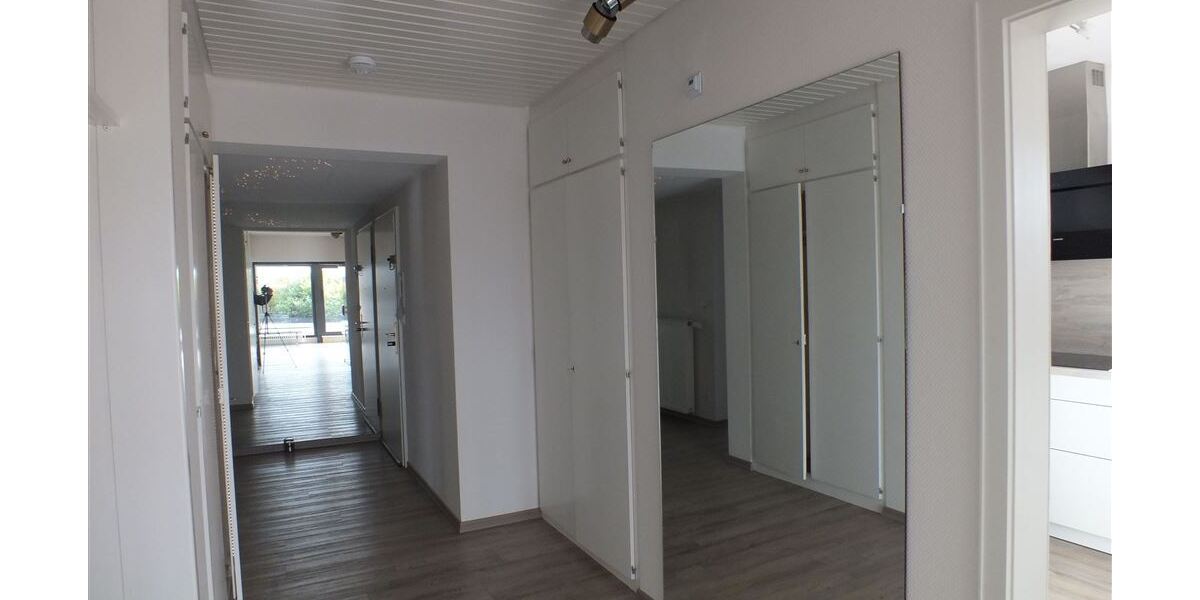 Penthouse mitten in Nauheim mit ca. 135m² Wohnfläche und 185m² Terrasse und Garage - Einfamilienhaus Nauheim | Angebot:27330195