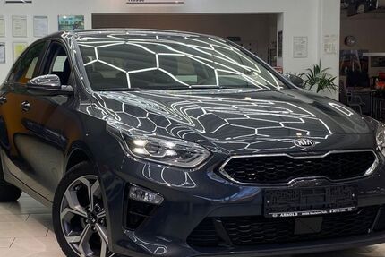 Kia ceed / Ceed 64.102 km 17.800 &euro; Neu-Isenburg 63263