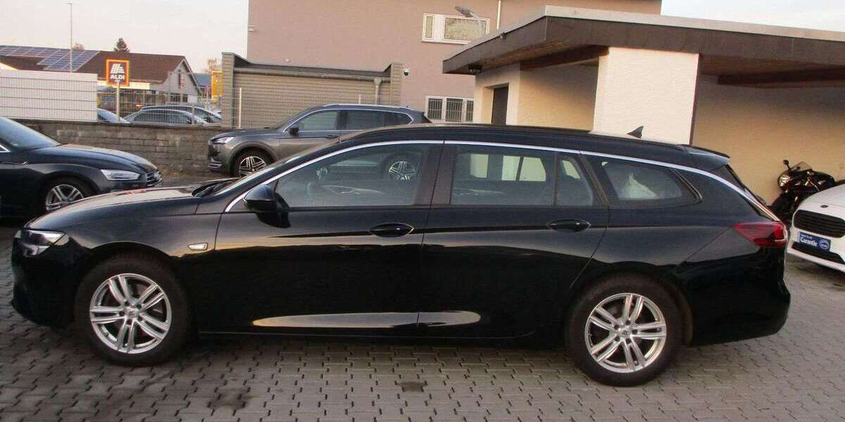Opel Insignia 129.889 km 10.599 &euro; Babenhausen 64832
