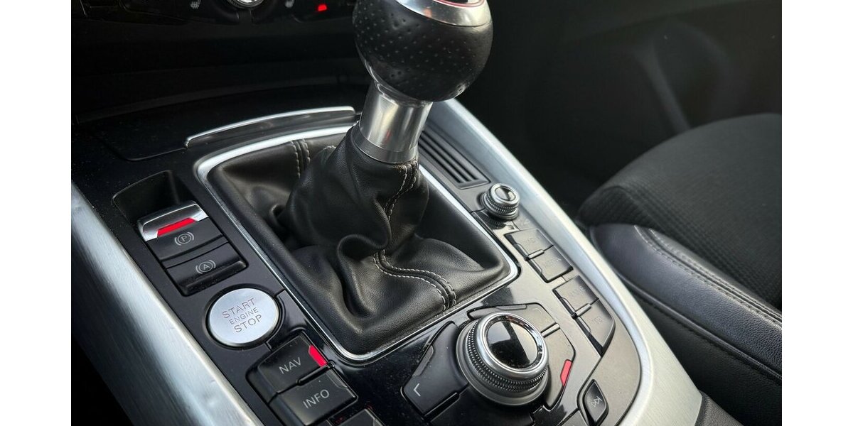 Audi Q5 2.0 TDI 130 kW quattro/S-Line Sport 179.909 km 13.490 &euro; Frankfurt 60386