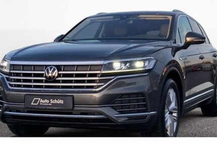 VW Touareg 49.075 km 48.980 &euro; Groß-Umstadt 64823