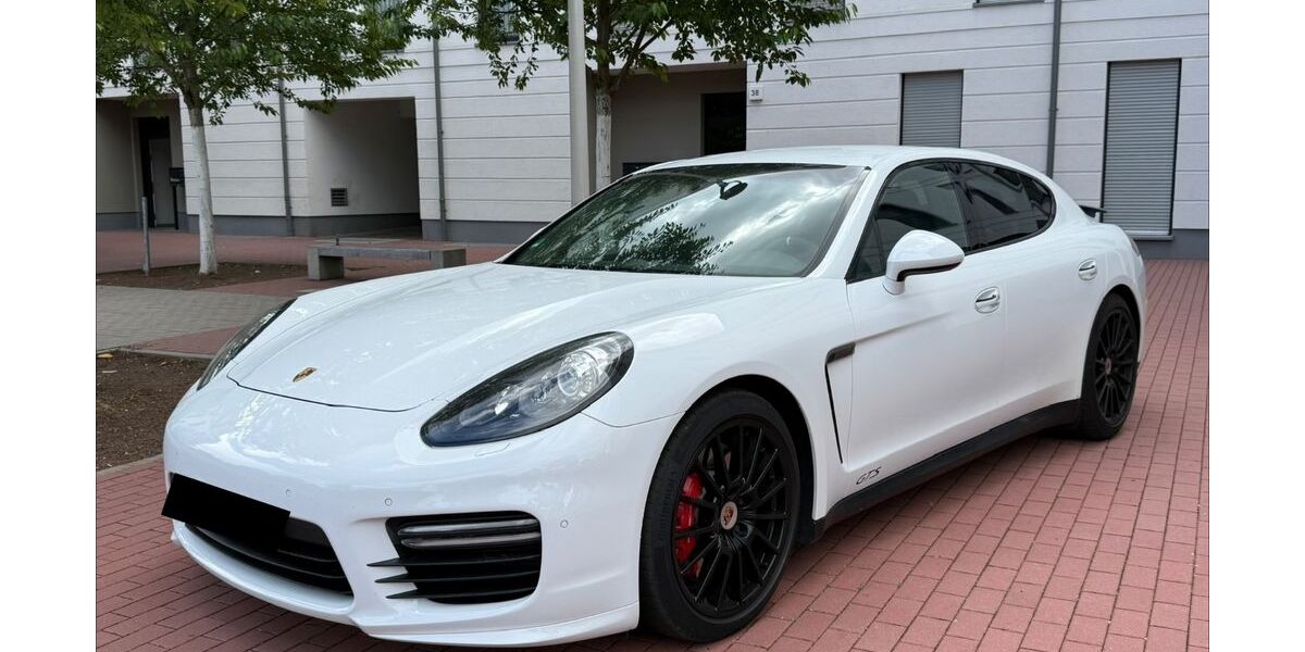 Porsche Panamera 170.000 km 31.700 &euro; Heusenstamm 63150