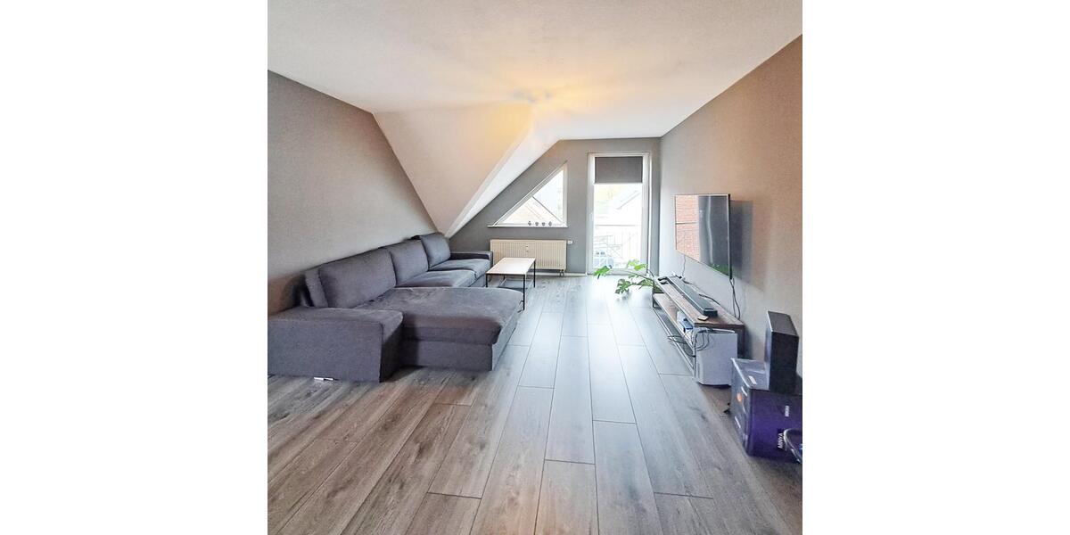 Gepflegte kleine Wohnung, zentral gelegen. 2 zimmer