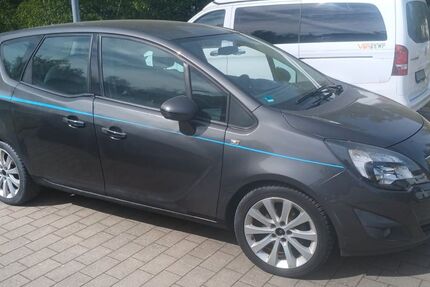 Opel Meriva 140.000 km 2.600 &euro; Frankfurt 60316