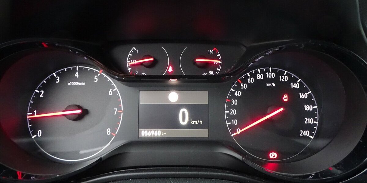 Opel Corsa F 1,2l Edition, Sitzheizung, Lenkradheizung, 56.945 km 9.890 &euro; Rodgau 63110