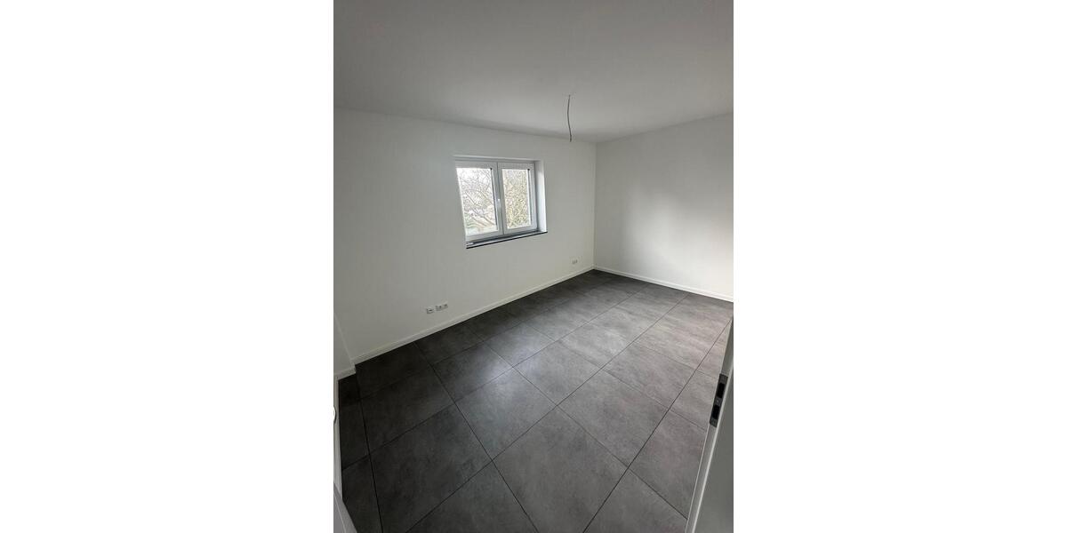 Etagenwohnung Ginsheim-Gustavsburg Gustavsburg - 3 Zimmer, 90 m&sup2;, 1.590&euro; | Angebot:25353147