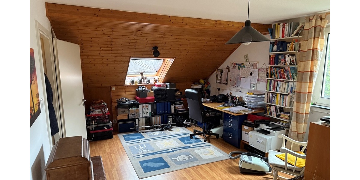 Hofheim: Familien aufgepasst!!Liebevoll gepflegte Doppelhaushälfte im Völkerviertel 7 zimmer