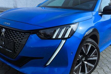 Peugeot 208 60.000 km 17.990 &euro; Rüsselsheim 65428