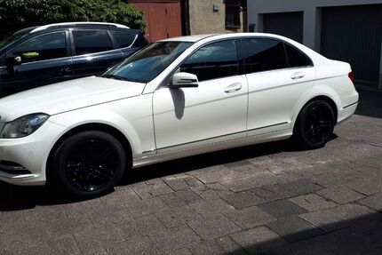 Mercedes-Benz C 250 179.000 km 11.800 &euro; Frankfurt 60439
