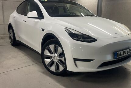 Tesla Model Y 90.000 km 29.300 &euro; Darmstadt 64295