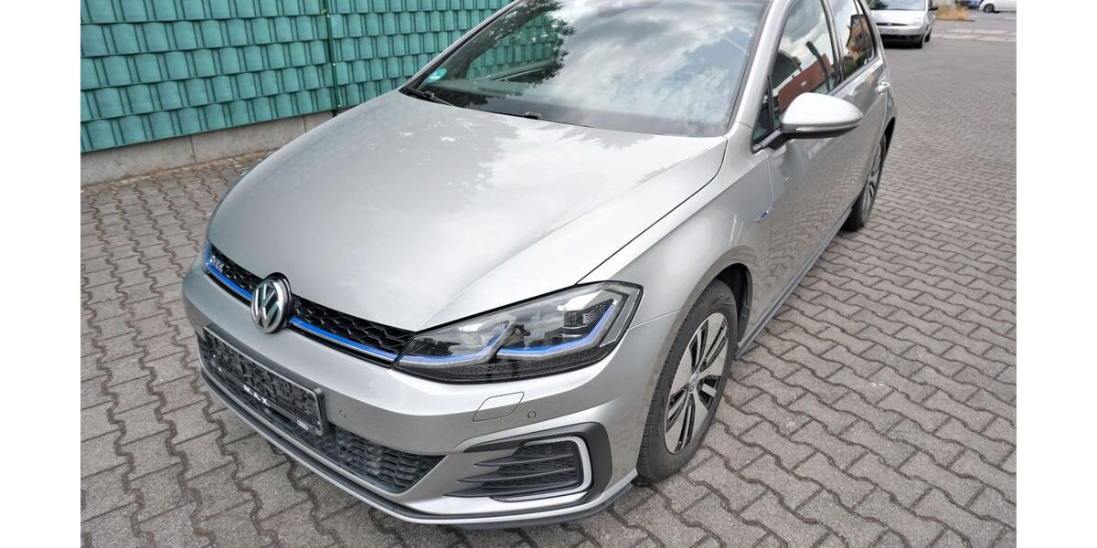 VW Golf 86.600 km 19.000 &euro; Rödermark 63322