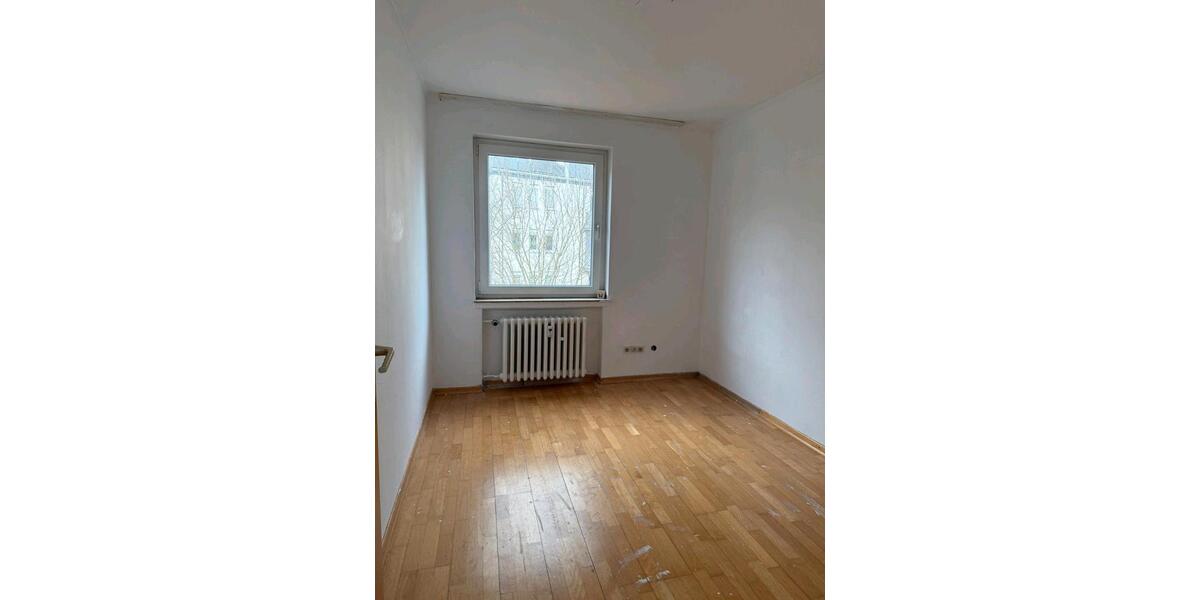 Etagenwohnung Bischofsheim - 3 Zimmer, 72 m&sup2;, 187.000&euro; | Angebot:27143207