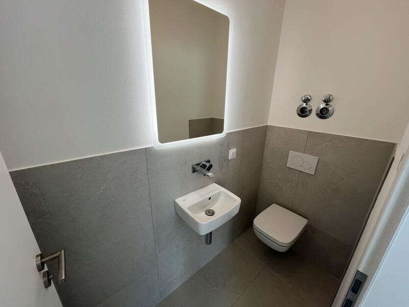 Neubau Town-House mit Eventküche in Ginsheim-Gustavsburg inklusive Terrasse und Tiefgarage zimmer