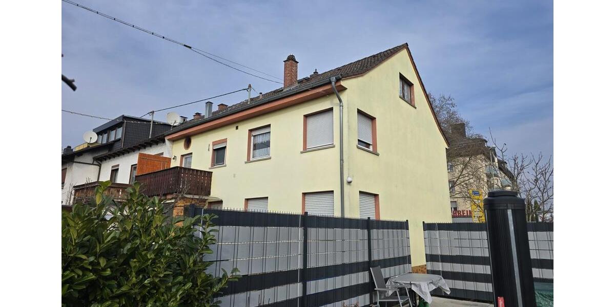 3-Zimmer-Eigentumswohnung mit Gartenanteil und Garage 3 zimmer