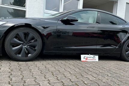 Tesla Model S 68.104 km 72.499 &euro; Reinheim 64354