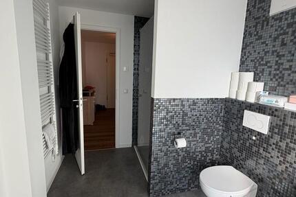 Wohnung Neu-Isenburg Isenburg - 2 Zimmer, 83 m&sup2;, 1.350&euro; | Angebot:26585870