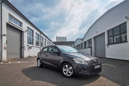 Kia pro ceed / ProCeed 195.000 km 2.500 &euro; Gross Gerau 64521