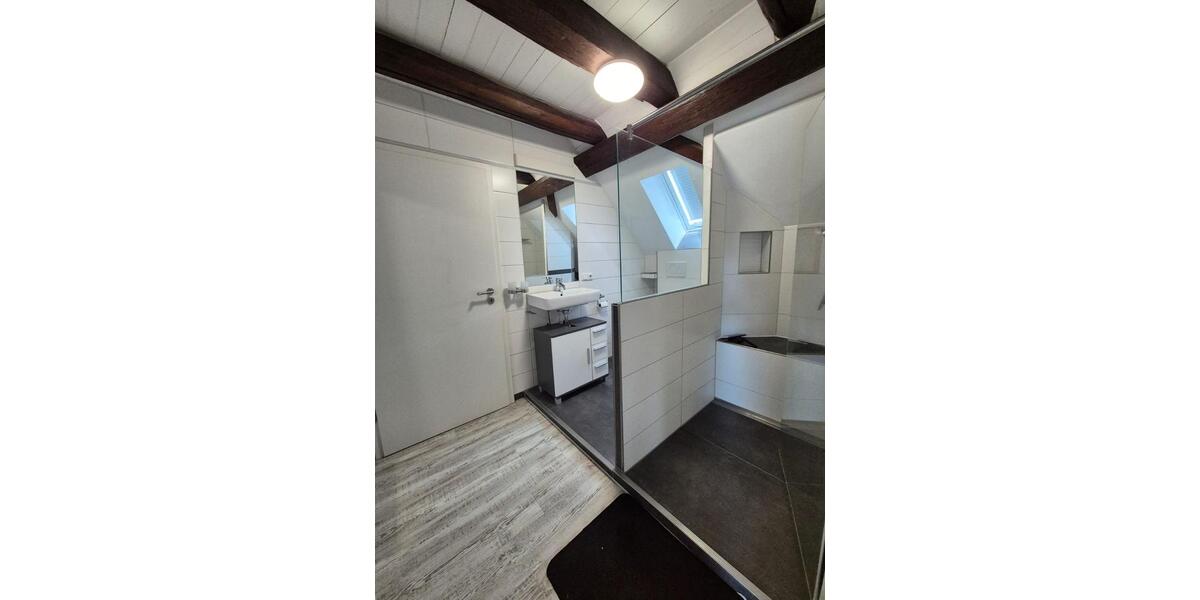 Maisonettenwohnung Gernsheim - 2 Zimmer, 90 m&sup2;, 980&euro; | Angebot:26148645