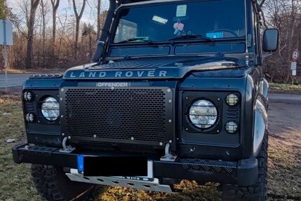 Land Rover Defender 154.000 km 28.900 &euro; Dreieich 63303