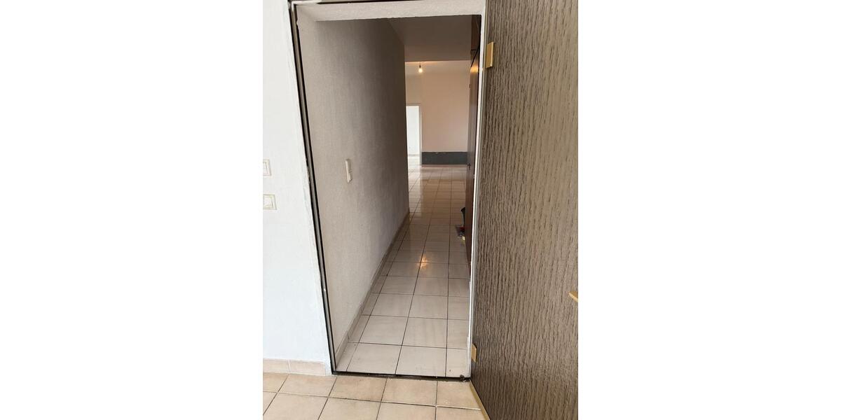 Etagenwohnung Rodgau - 3 Zimmer, 75 m&sup2;, 1.200&euro; | Angebot:25417665