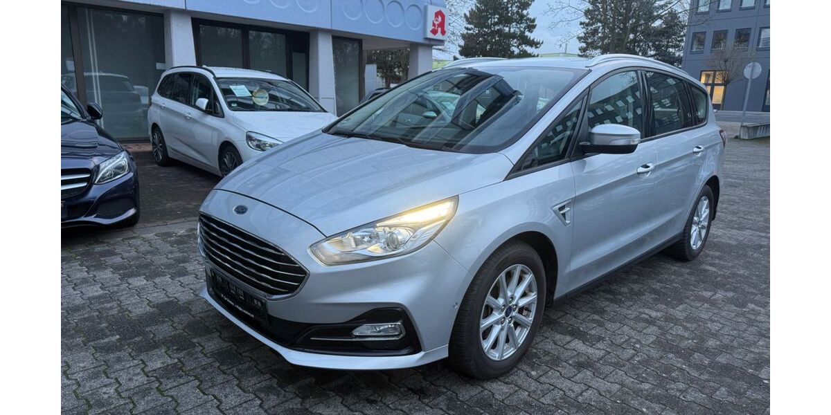 Ford S-Max 140.501 km 13.990 &euro; Rüsselsheim 65428