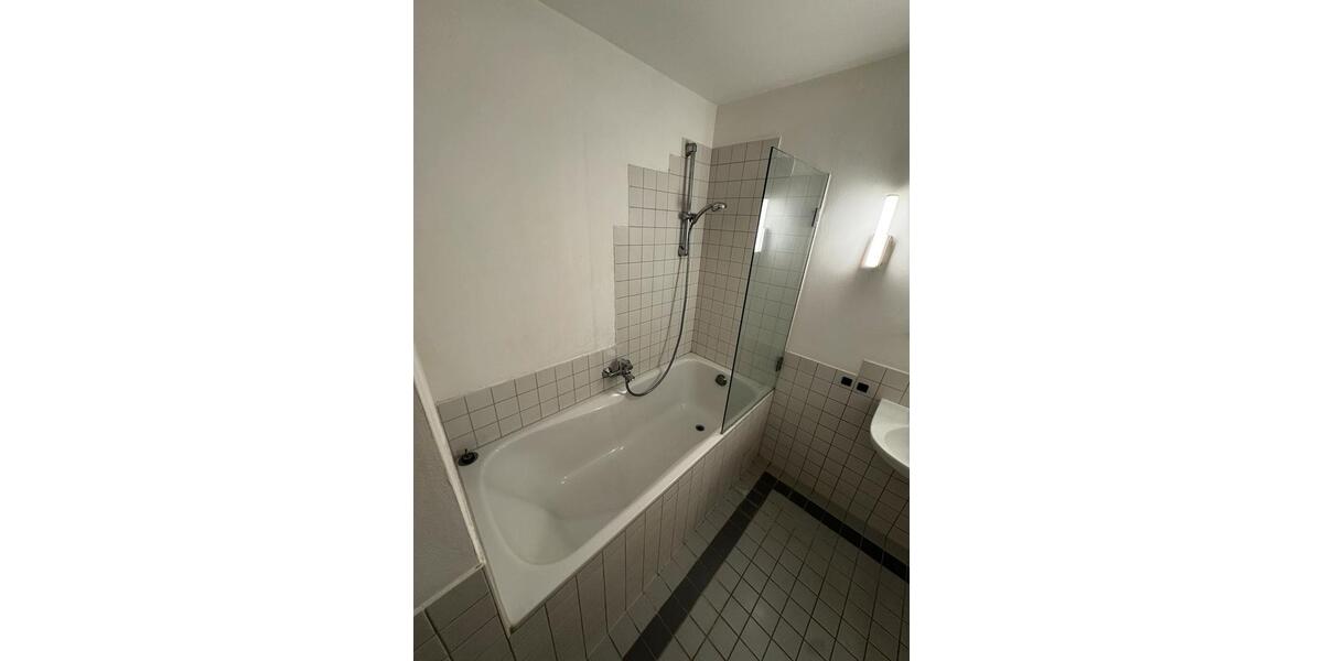 Etagenwohnung Frankfurt am Main Niederrad - 2 Zimmer, 59 m&sup2;, 987&euro; | Angebot:26377604