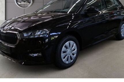 Skoda Fabia 4.500 km 18.980 € Frankfurt 60326