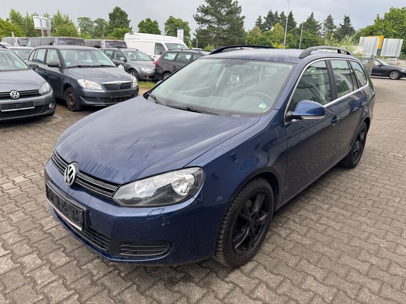 VW Golf 243.000 km 2.650 € Gernsheim 64579