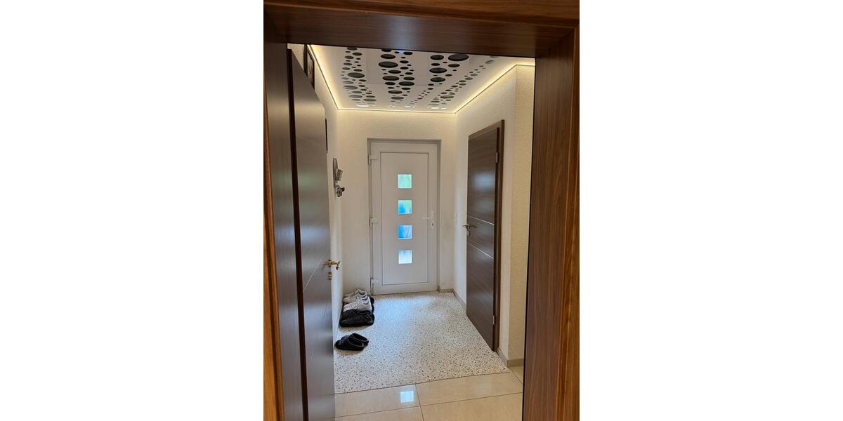 Reihenhaus Weiterstadt - 6 Zimmer, 130 m&sup2;, 2.200&euro; | Angebot:26690767