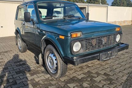 Lada Niva 77.456 km 6.450 &euro; Ginsheim-Gustavsburg 65462