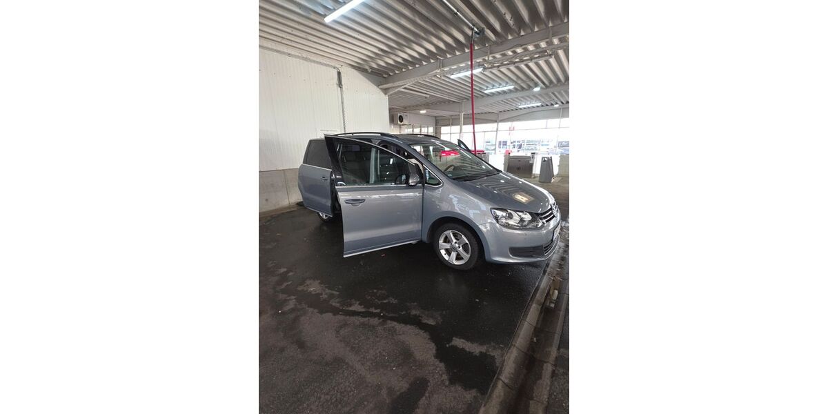 VW Sharan 258.242 km 8.200 &euro; Babenhausen 64832