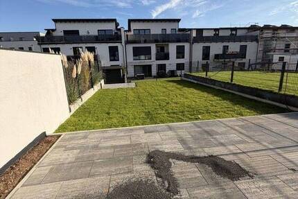 Moderne Doppelhaushälfte - Optimal für Arbeiten & Wohnen unter einem Dach (Erstbezug) 7 zimmer