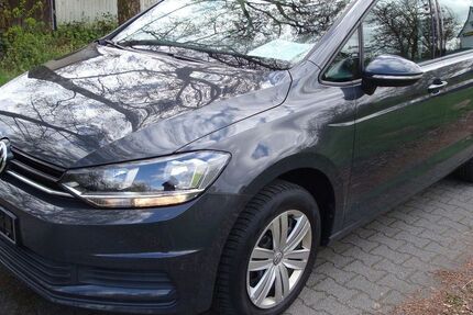 VW Touran 75.200 km 16.799 &euro; Lorsch 64653